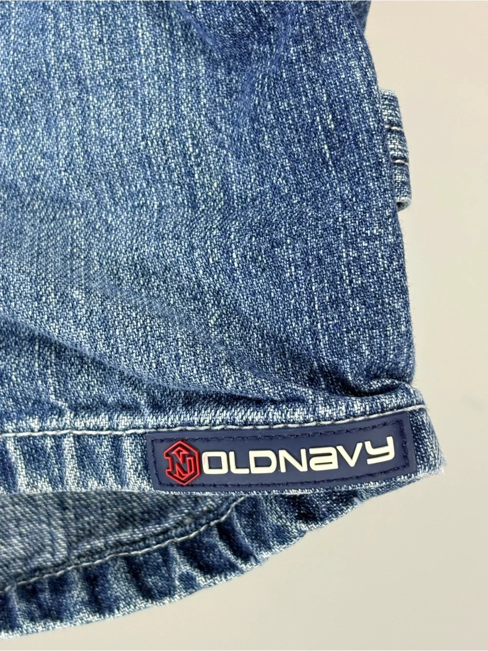 Old Navy Y2K  Blue Denim Kids Shorts with Red Trim Size 6m-12m